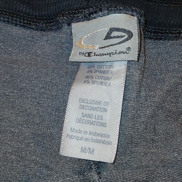 Champion Women's Dark Gray Stretchy Capri Pants - Size Medium - Picture 4 of 4